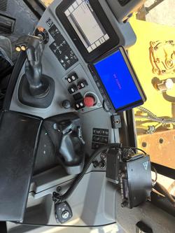 2019 Caterpillar
                D10t2 