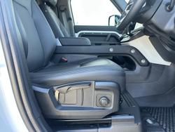 2024 Land Rover Defender 110 D250 Hard Top S