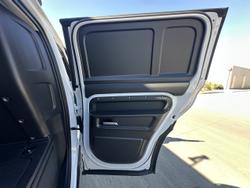 2024 Land Rover Defender 110 D250 Hard Top S