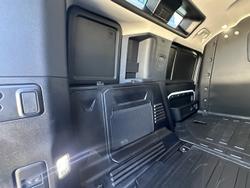 2024 Land Rover Defender 110 D250 Hard Top S