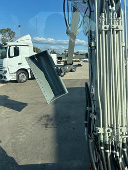 2024 Takeuchi Tb350r Reduced Radius Excavator