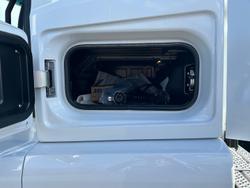 2025 Mercedes-Benz Actros 2646 2646LS Pure