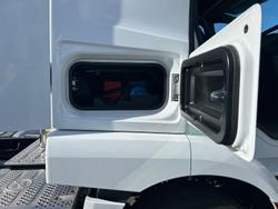 2025 Mercedes-Benz Actros 2646 2646LS Pure