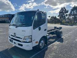 2025 Hino 616 - 300 Series 616