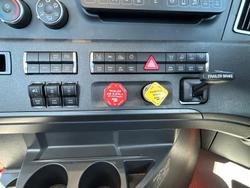 2025 Freightliner Cascadia Cascadia 126