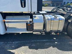 2025 Freightliner Cascadia Cascadia 126