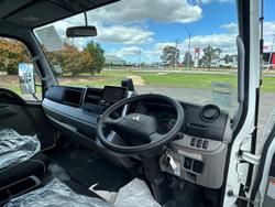 2025 Fuso Canter Canter 515 Alloy Tray