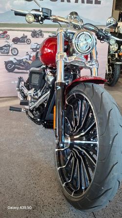 2025 Harley-davidson FXBR BREAKOUT (117) BRILLIANT RED