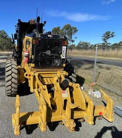 2022 Caterpillar
                150 Awd 