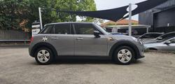 2016 MINI Hatch Cooper F55 Moonwalk Grey