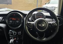 2016 MINI Hatch Cooper F55 Moonwalk Grey