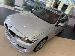 2014 BMW
                3 Series 320i Sport Line