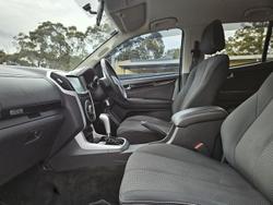 2021 Isuzu MU-X LS-U