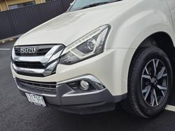 2021 Isuzu MU-X LS-U