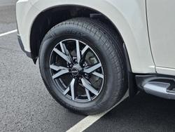 2021 Isuzu MU-X LS-U