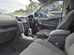 2021 Isuzu MU-X LS-U