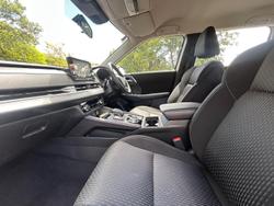 2024 Mitsubishi Outlander ES