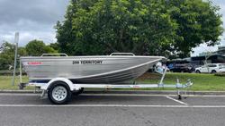 Stacer 399 Territory Striker