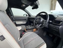 2021 Mazda MX-30 G20e Touring