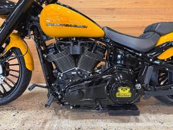 2025 Harley-davidson FXBR BREAKOUT (117) Yellow
