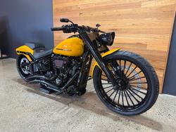 2025 Harley-davidson FXBR BREAKOUT (117) Yellow