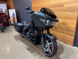 2025 Harley-davidson 2025 Harley-davidson 1900CC FLTRX ROAD GLIDE (117) TOURER Iron Horse Metallic