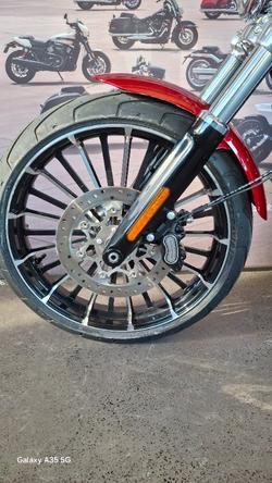 2025 Harley-davidson FXBR BREAKOUT (117) BRILLIANT RED
