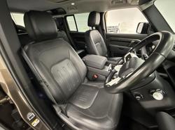 2021 Land Rover Defender 110 D300 SE