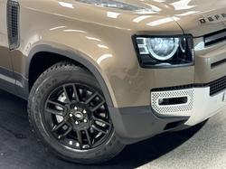 2021 Land Rover Defender 110 D300 SE