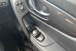 2020 Nissan X-TRAIL ST