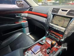 2007 Lexus LS 460 USF40R Silver