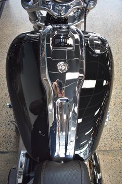 2025 Harley-davidson FXBR BREAKOUT (117) VIVID BLACK