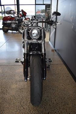 2025 Harley-davidson FXBR BREAKOUT (117) VIVID BLACK