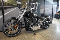 2025 Harley-davidson FXBR BREAKOUT (117) VIVID BLACK