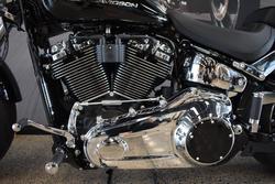 2025 Harley-davidson FXBR BREAKOUT (117) VIVID BLACK