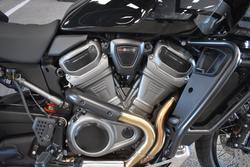 2025 Harley-davidson RA1250S PAN AMERICA SPECIAL VIVID BLACK