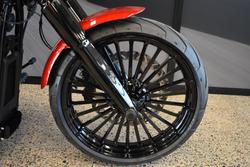 2025 Harley-davidson FXBR BREAKOUT (117) BRILLIANT RED