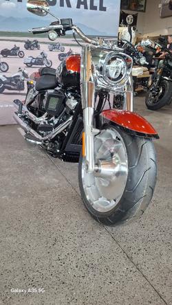 2025 Harley-davidson FLFB FAT BOY (117) WHISKEY FIRE / BLACK