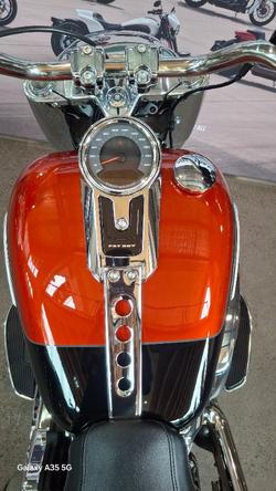 2025 Harley-davidson FLFB FAT BOY (117) WHISKEY FIRE / BLACK