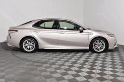 2018 Toyota Camry SL