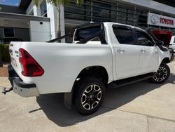2022 Toyota Hilux SR5 GUN126R 4X4 Dual Range Glacier White