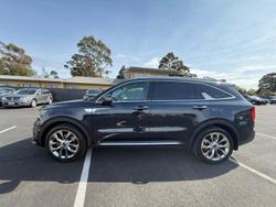 2022 Kia
                Sorento GT-Line