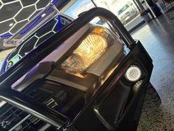 2021 Toyota
                Hilux SR