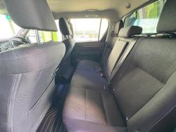 2021 Toyota
                Hilux SR