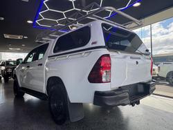 2021 Toyota
                Hilux SR