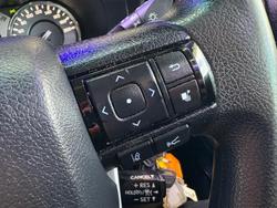 2021 Toyota
                Hilux SR