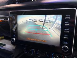 2021 Toyota
                Hilux SR