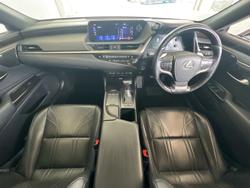 2019 Lexus ES ES300h Sports Luxury