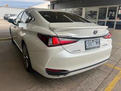2019 Lexus ES ES300h Sports Luxury