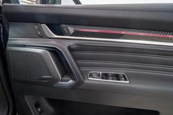 2025 LDV D90 Executive